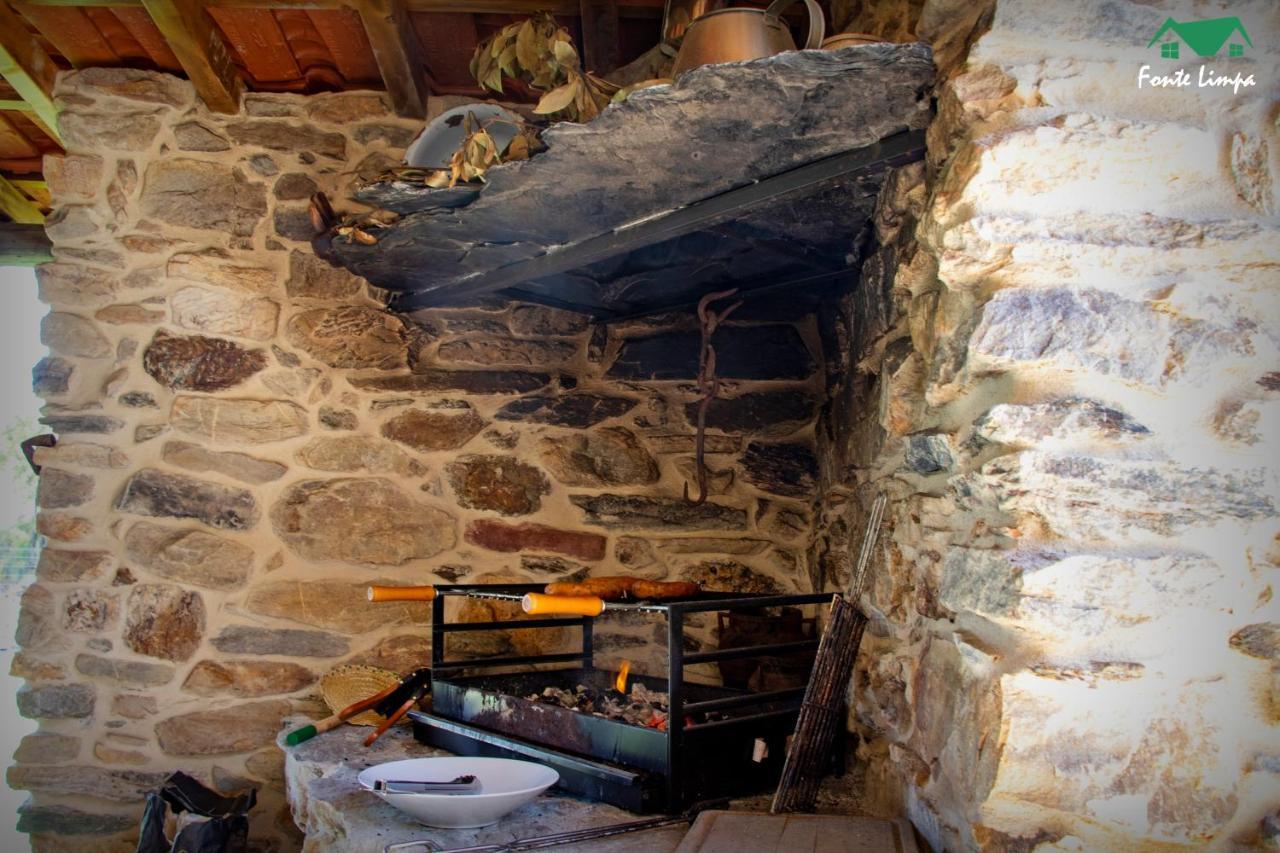 הוילה מירנדלה Casa Da Fonte Limpa מראה חיצוני תמונה