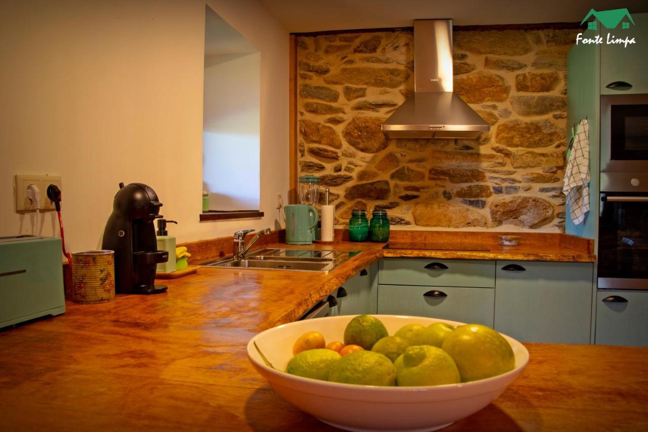 הוילה מירנדלה Casa Da Fonte Limpa מראה חיצוני תמונה