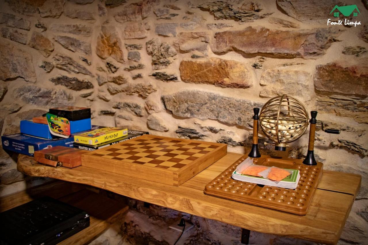 הוילה מירנדלה Casa Da Fonte Limpa מראה חיצוני תמונה